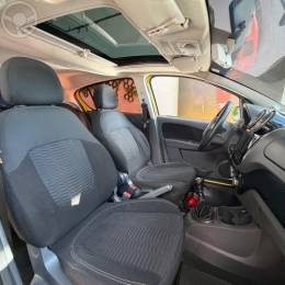 FIAT - PALIO 1.6 MPI SPORTING 16V FLEX 4P MANUAL - 2013/2013 - AMARELA - R$ 45.900,00