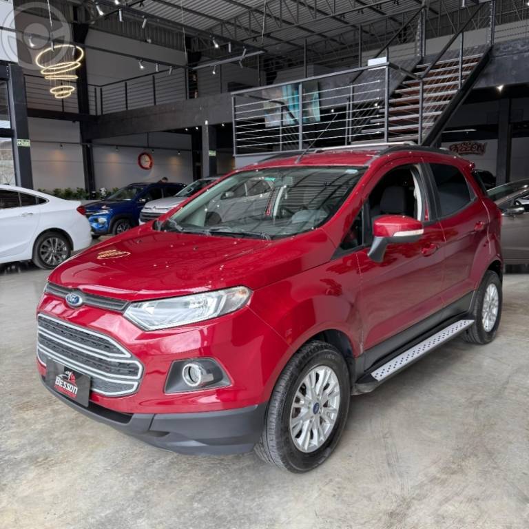 FORD - ECOSPORT 1.6 SE 16V FLEX 4P MANUAL - 2014/2015 - VERMELHA - R$ 62.500,00