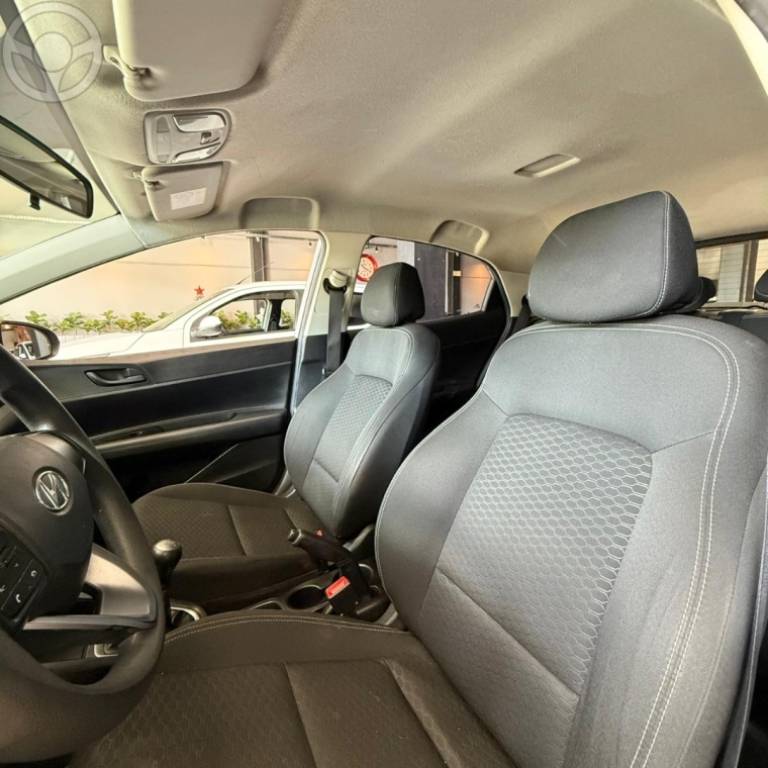 HYUNDAI - HB20 1.0 VISION 12V FLEX 4P MANUAL - 2021/2021 - PRATA - R$ 63.900,00
