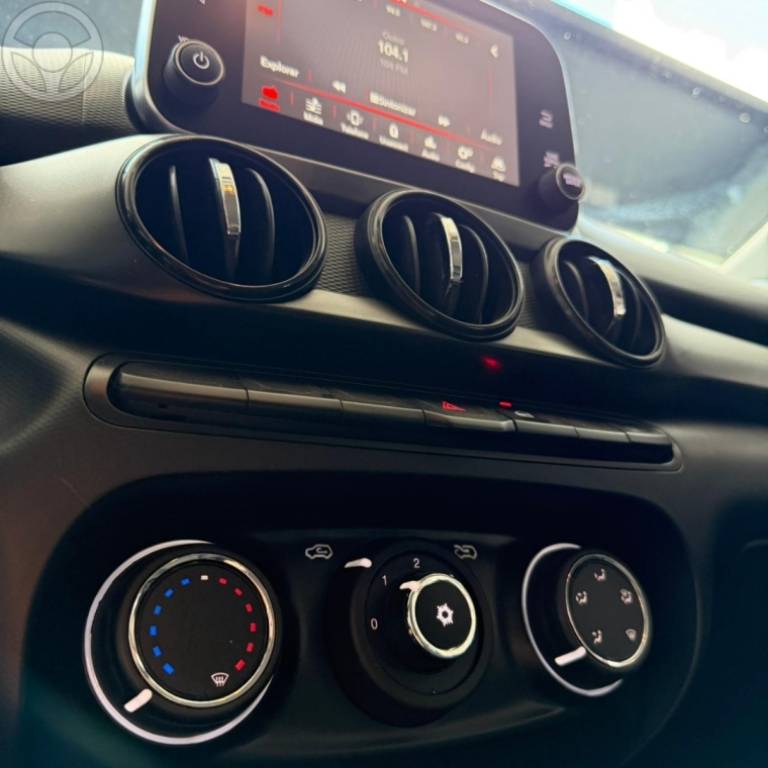 FIAT - ARGO 1.0 FIREFLY FLEX DRIVE MANUAL - 2023/2023 - BRANCA - R$ 65.900,00
