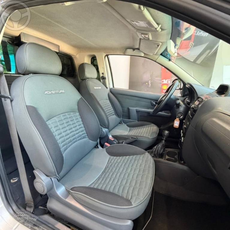 FIAT - STRADA 1.8 MPI ADVENTURE CE 16V FLEX 2P MANUAL - 2014/2014 - PRATA - R$ 59.900,00
