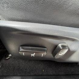 TOYOTA - HILUX 2.8 SRX 4X4 CD 16V DIESEL 4P AUTOMÁTICO - 2016/2016 - BRANCA - R$ 179.900,00