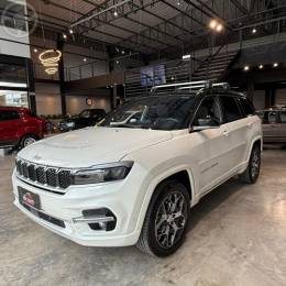 JEEP - COMMANDER - 2022/2022 - BRANCA - R$ 199.900,00