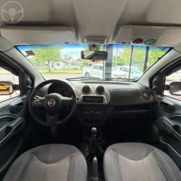 FIAT - UNO 1.0 EVO WAY 8V FLEX 4P MANUAL - 2012/2013 - BRANCA - R$ 37.900,00