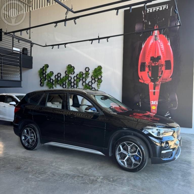 BMW - X1 2.0 16V TURBO ACTIVEFLEX SDRIVE20I X-LINE 4P AUTOMÁTICO - 2019/2019 - PRETA - R$ 149.900,00