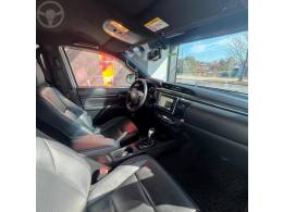 TOYOTA - HILUX 2.8 SRX 4X4 CD 16V DIESEL 4P AUTOMÁTICO - 2018/2019 - BRANCA - R$ 215.000,00