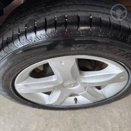 RENAULT - SANDERO 1.6 STEPWAY 16V FLEX 4P MANUAL - 2011/2011 - PRATA - R$ 36.900,00