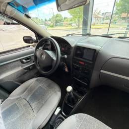 FIAT - PALIO 1.8 MPI HLX 8V FLEX 4P MANUAL - 2005/2006 - PRATA - R$ 28.900,00