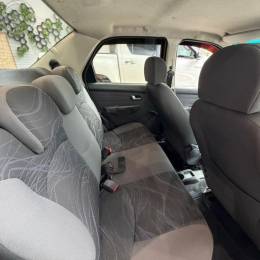 FIAT - SIENA 1.0 MPI EL 8V FLEX 4P MANUAL - 2012/2013 - VERMELHA - R$ 35.900,00