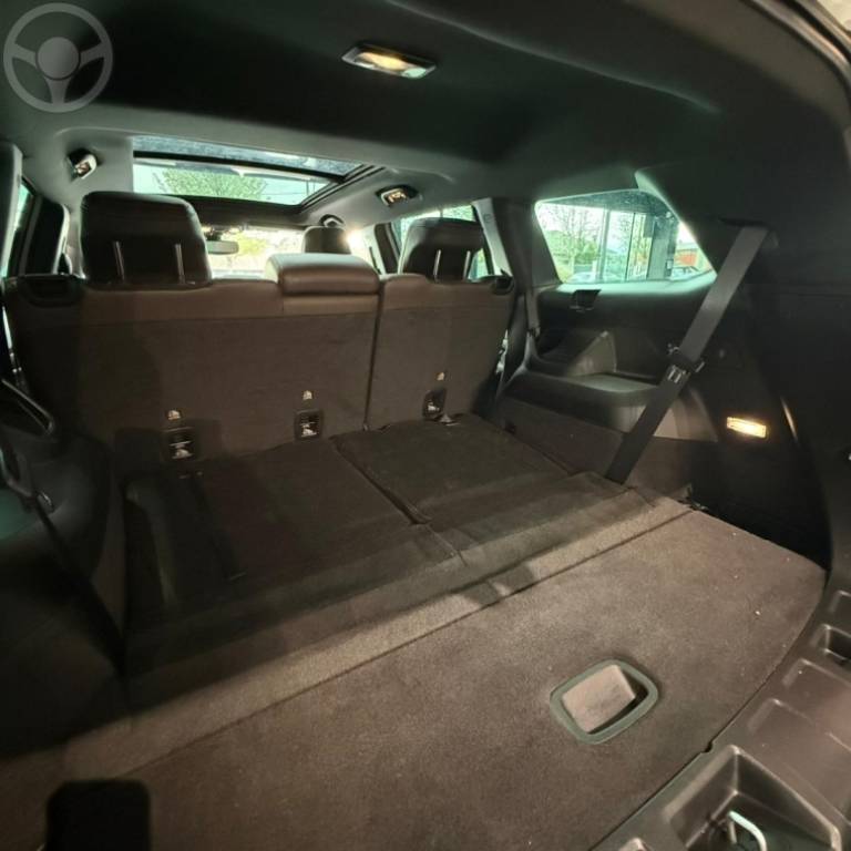 JEEP - COMMANDER - 2022/2022 - BRANCA - R$ 199.900,00
