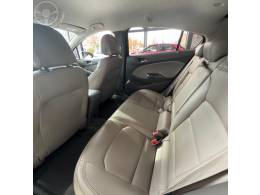CHEVROLET - CRUZE 1.4 TURBO LTZ 16V FLEX 4P AUTOMÁTICO - 2017/2018 - BRANCA - R$ 94.900,00