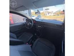 VOLKSWAGEN - VOYAGE 1.0 12V MPI TOTALFLEX TRENDLINE 4P MANUAL - 2017/2017 - BRANCA - R$ 49.900,00