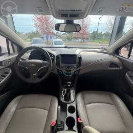 CHEVROLET - CRUZE 1.4 TURBO LTZ 16V FLEX 4P AUTOMÁTICO - 2017/2018 - BRANCA - R$ 91.900,00