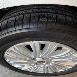 FIAT - GRAND SIENA 1.6 MPI ESSENCE 16V FLEX 4P MANUAL - 2013/2014 - BRANCA - R$ 45.900,00