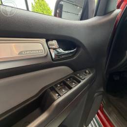 CHEVROLET - S10 2.5 LTZ 4X4 CD 16V FLEX 4P MANUAL - 2016/2017 - VERMELHA - R$ 135.900,00