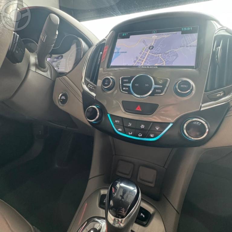 CHEVROLET - CRUZE 1.4 TURBO LTZ 16V FLEX 4P AUTOMÁTICO - 2017/2018 - BRANCA - R$ 91.900,00