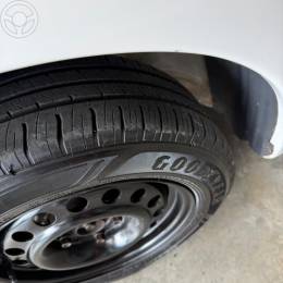 VOLKSWAGEN - GOL 1.0 MI 8V FLEX 4P MANUAL G.IV - 2010/2011 - BRANCA - R$ 26.900,00