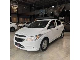 CHEVROLET - ONIX 1.0 MPFI JOY 8V FLEX 4P MANUAL - 2018/2018 - BRANCA - R$ 52.900,00