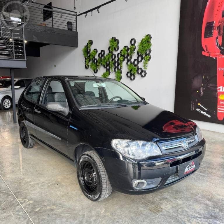 FIAT - PALIO 1.0 MPI FIRE ECONOMY 8V FLEX 2P MANUAL - 2009/2010 - PRETA - R$ 24.900,00