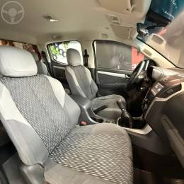 CHEVROLET - S10 2.5 LT 4X4 CD 16V FLEX 4P MANUAL - 2015/2015 - BRANCA - R$ 95.900,00