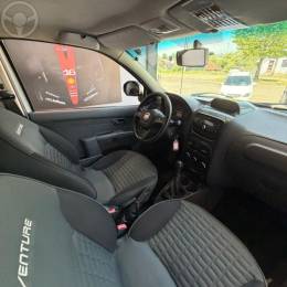 FIAT - STRADA 1.8 MPI ADVENTURE CE 16V FLEX 2P MANUAL - 2014/2014 - PRATA - R$ 59.900,00