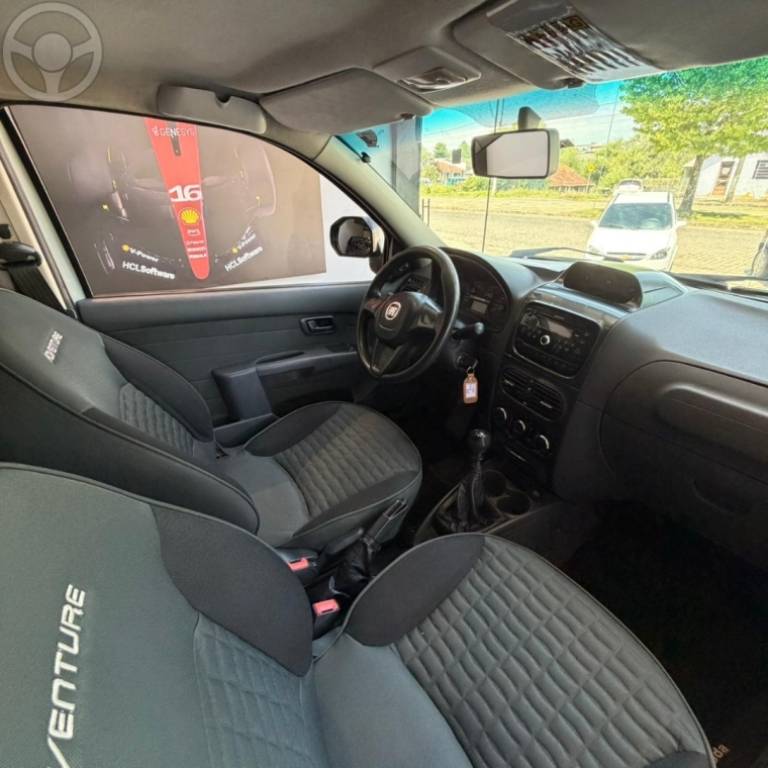 FIAT - STRADA 1.8 MPI ADVENTURE CE 16V FLEX 2P MANUAL - 2014/2014 - PRATA - R$ 59.900,00