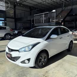 HYUNDAI - HB20S 1.6 COMFORT PLUS 16V FLEX 4P MANUAL - 2014/2014 - BRANCA - R$ 55.900,00