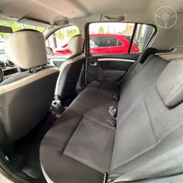 RENAULT - SANDERO 1.6 STEPWAY 16V FLEX 4P MANUAL - 2011/2011 - PRATA - R$ 36.900,00