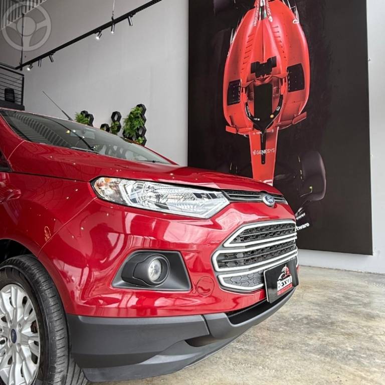 FORD - ECOSPORT 1.6 SE 16V FLEX 4P MANUAL - 2014/2015 - VERMELHA - R$ 64.900,00