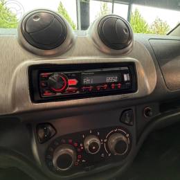 FIAT - UNO 1.0 EVO WAY 8V FLEX 4P MANUAL - 2012/2013 - BRANCA - R$ 37.900,00