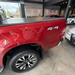 CHEVROLET - S10 2.5 LTZ 4X4 CD 16V FLEX 4P MANUAL - 2016/2017 - VERMELHA - R$ 135.900,00