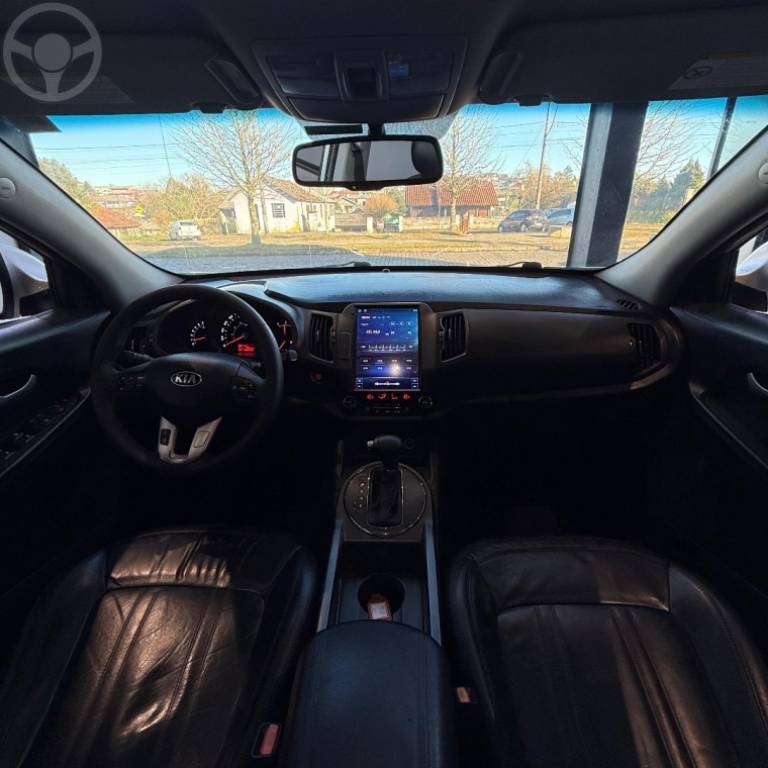 KIA MOTORS - SPORTAGE 2.0 EX 4X2 16V FLEX 4P AUTOMÁTICO - 2013/2014 - PRATA - R$ 84.900,00