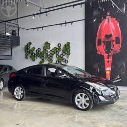 HYUNDAI - ELANTRA 1.8 GLS 16V 4P AUTOMÁTICO - 2012/2013 - PRETA - R$ 69.900,00