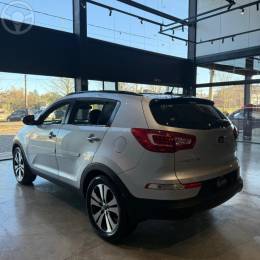 KIA MOTORS - SPORTAGE 2.0 EX 4X2 16V FLEX 4P AUTOMÁTICO - 2013/2014 - PRATA - R$ 84.900,00