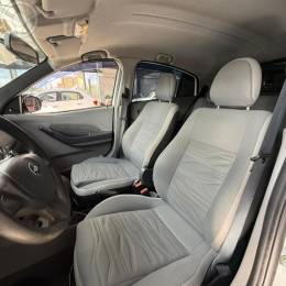 CHEVROLET - AGILE 1.4 MPFI LT 8V FLEX 4P MANUAL - 2012/2013 - BRANCA - R$ 36.900,00