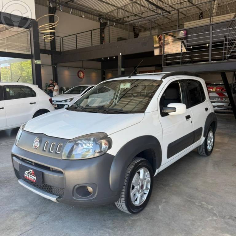 FIAT - UNO 1.4 WAY 8V FLEX 4P MANUAL - 2013/2013 - BRANCA - R$ 38.900,00