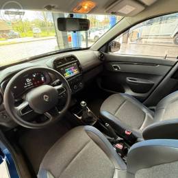 RENAULT - KWID 1.0 12V SCE FLEX INTENSE MANUAL - 2023/2024 - AZUL - R$ 61.900,00