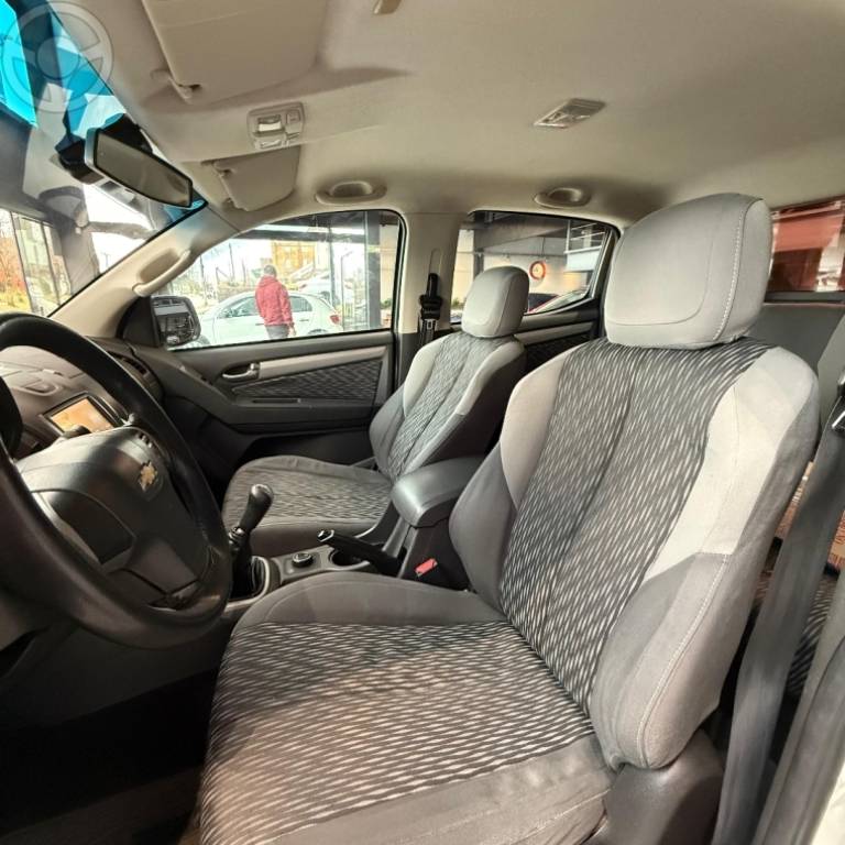 CHEVROLET - S10 2.5 LT 4X4 CD 16V FLEX 4P MANUAL - 2015/2015 - BRANCA - R$ 95.900,00