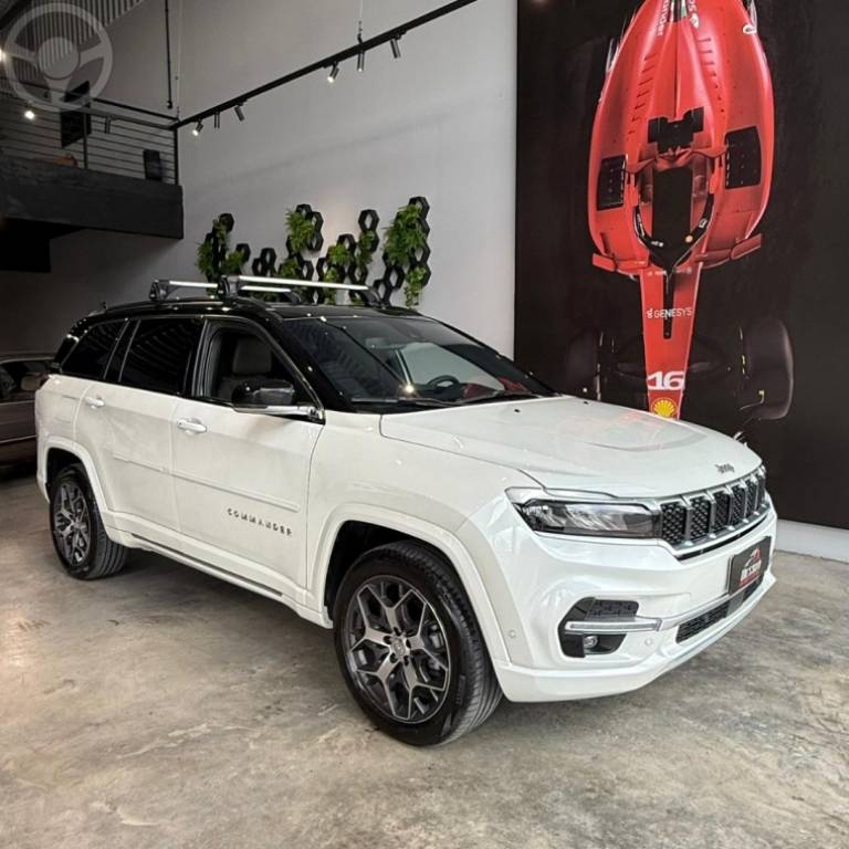 JEEP - COMMANDER - 2022/2022 - BRANCA - R$ 199.900,00