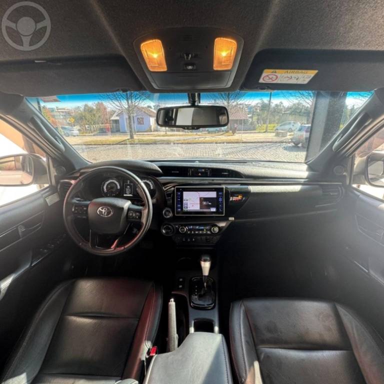 TOYOTA - HILUX 2.8 SRX 4X4 CD 16V DIESEL 4P AUTOMÁTICO - 2018/2019 - BRANCA - R$ 215.000,00