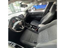 CHEVROLET - ONIX 1.0 LTZ 12V TURBO FLEX 4P MANUAL - 2020/2020 - PRATA - R$ 67.900,00
