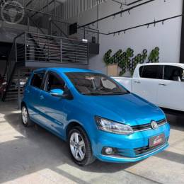 VOLKSWAGEN - FOX 1.6 MSI COMFORTLINE 8V FLEX 4P MANUAL - 2015/2015 - AZUL - R$ 47.900,00