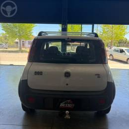 FIAT - UNO 1.4 WAY 8V FLEX 4P MANUAL - 2013/2013 - BRANCA - R$ 38.900,00