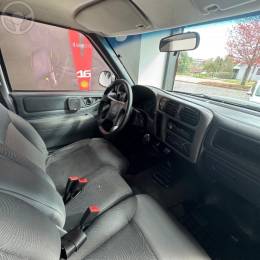 CHEVROLET - S10 2.8 COLINA 4X4 CS 12V TURBO ELECTRONIC INTERCOOLER DIESEL 2P MANUAL - 2010/2010 - BRANCA - R$ 84.900,00