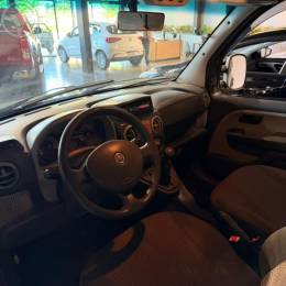 FIAT - DOBLÓ 1.8 MPI ADVENTURE 8V FLEX 4P MANUAL - 2010/2010 - VERDE - R$ 47.900,00