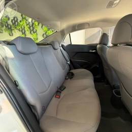 HYUNDAI - HB20S 1.6 COMFORT PLUS 16V FLEX 4P MANUAL - 2014/2014 - BRANCA - R$ 55.900,00