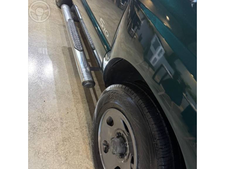CHEVROLET - S10 2.8 4X2 CS 12V TURBO INTERCOOLER DIESEL 2P MANUAL - 2001/2001 - VERDE - R$ 58.900,00