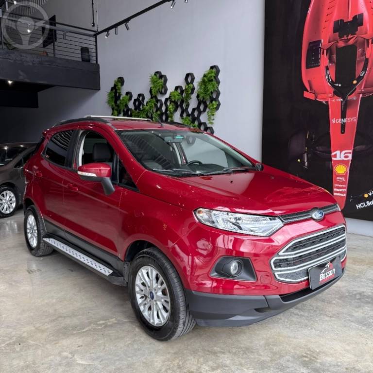 FORD - ECOSPORT 1.6 SE 16V FLEX 4P MANUAL - 2014/2015 - VERMELHA - R$ 62.500,00