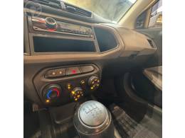 CHEVROLET - ONIX 1.0 MPFI JOY 8V FLEX 4P MANUAL - 2018/2018 - BRANCA - R$ 52.900,00