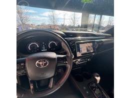 TOYOTA - HILUX 2.8 SRX 4X4 CD 16V DIESEL 4P AUTOMÁTICO - 2018/2019 - BRANCA - R$ 215.000,00